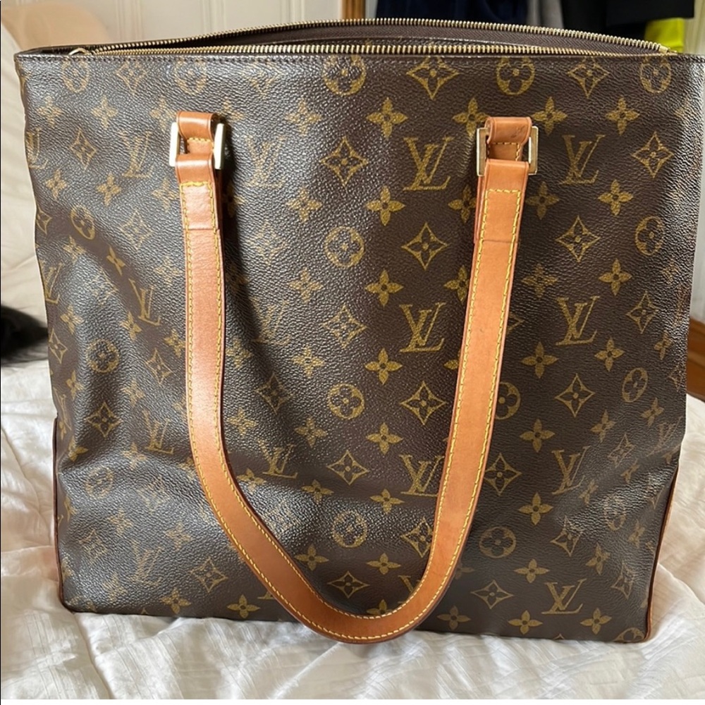Louis Vuitton Cabas Mezzo